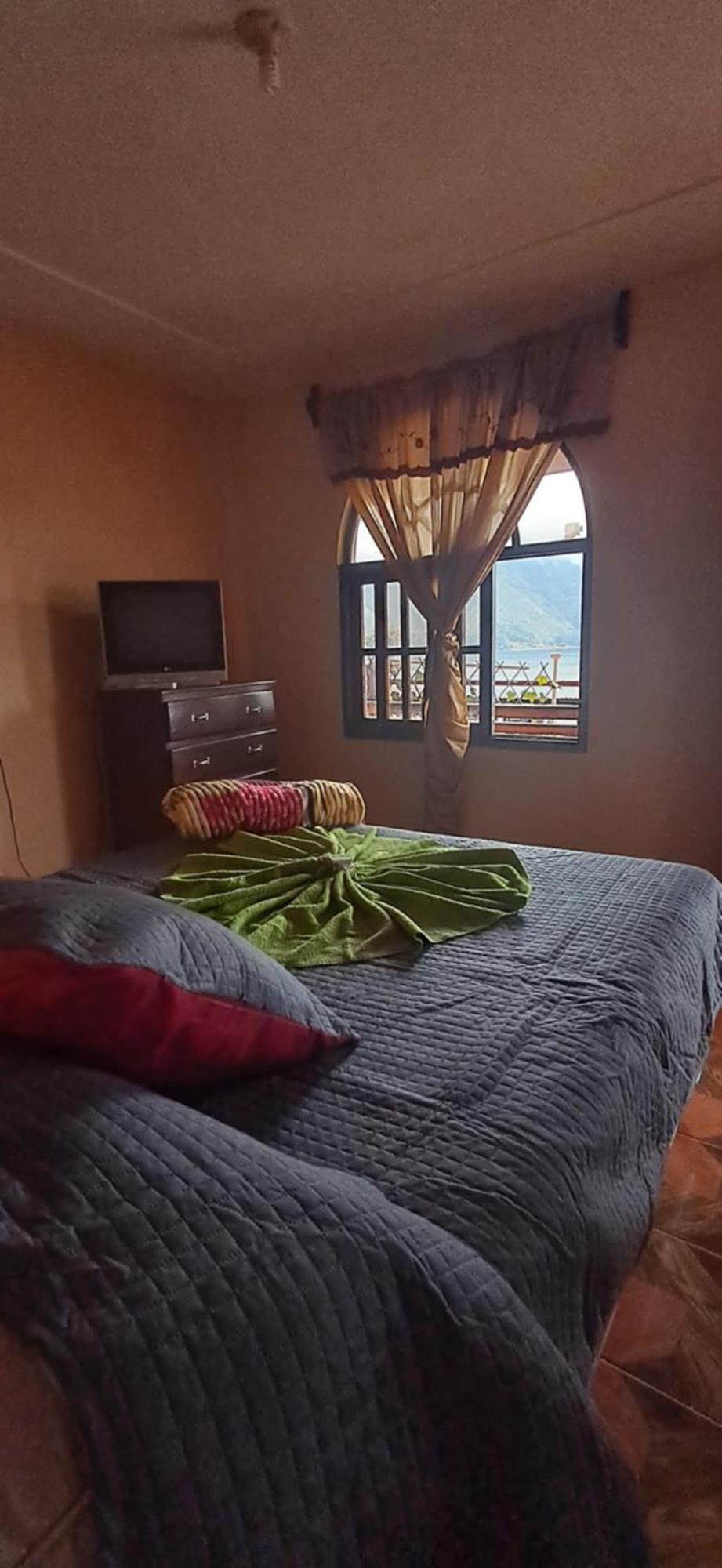 Hospedaje Gonzalez San Pedro La Laguna Ngoại thất bức ảnh
